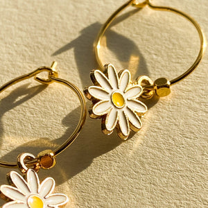 Breanna Daisy Hoops